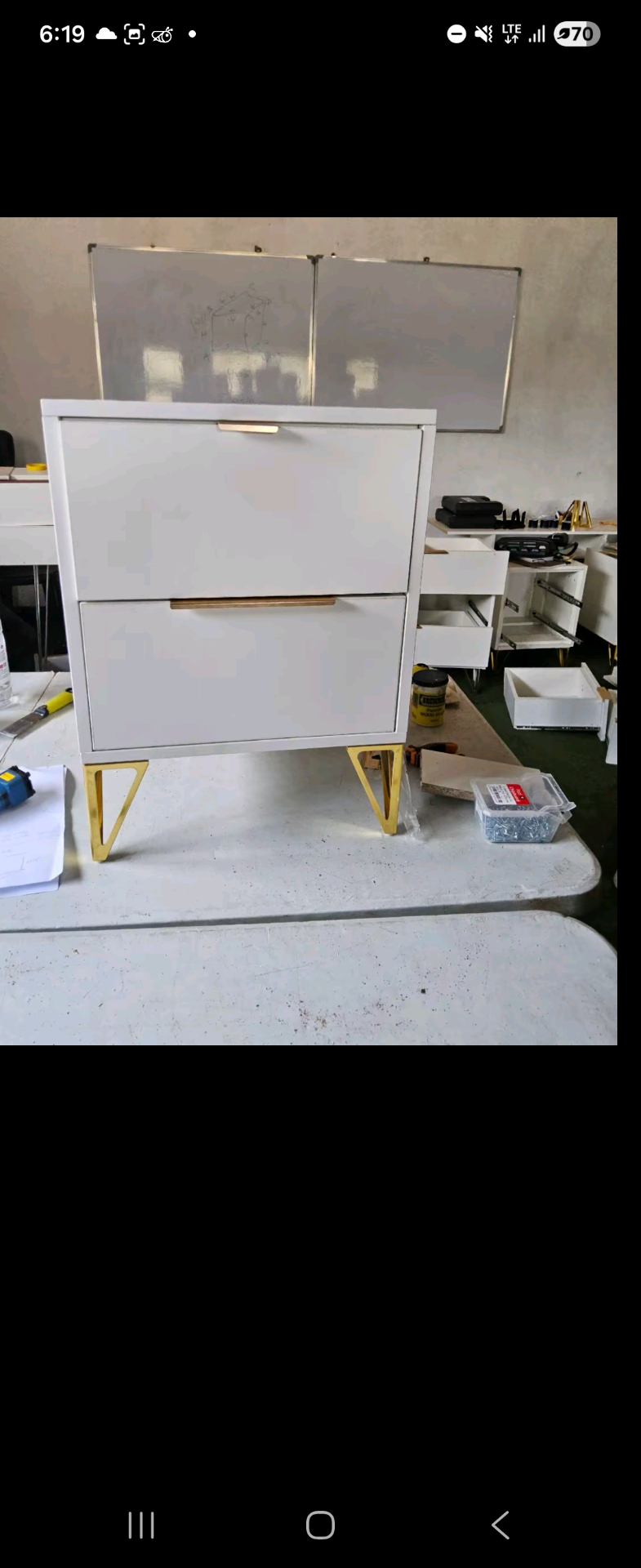 Pedestals & Nightstands